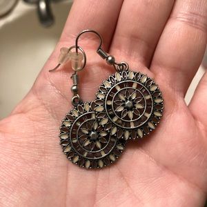 💥FINAL DAY Brown and tan round earrings